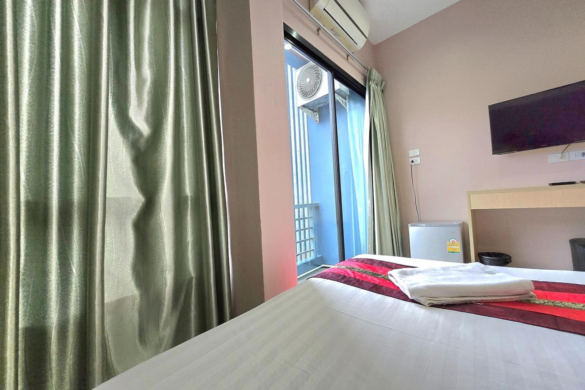Jj Residence Phuket Town Eksteriør bilde
